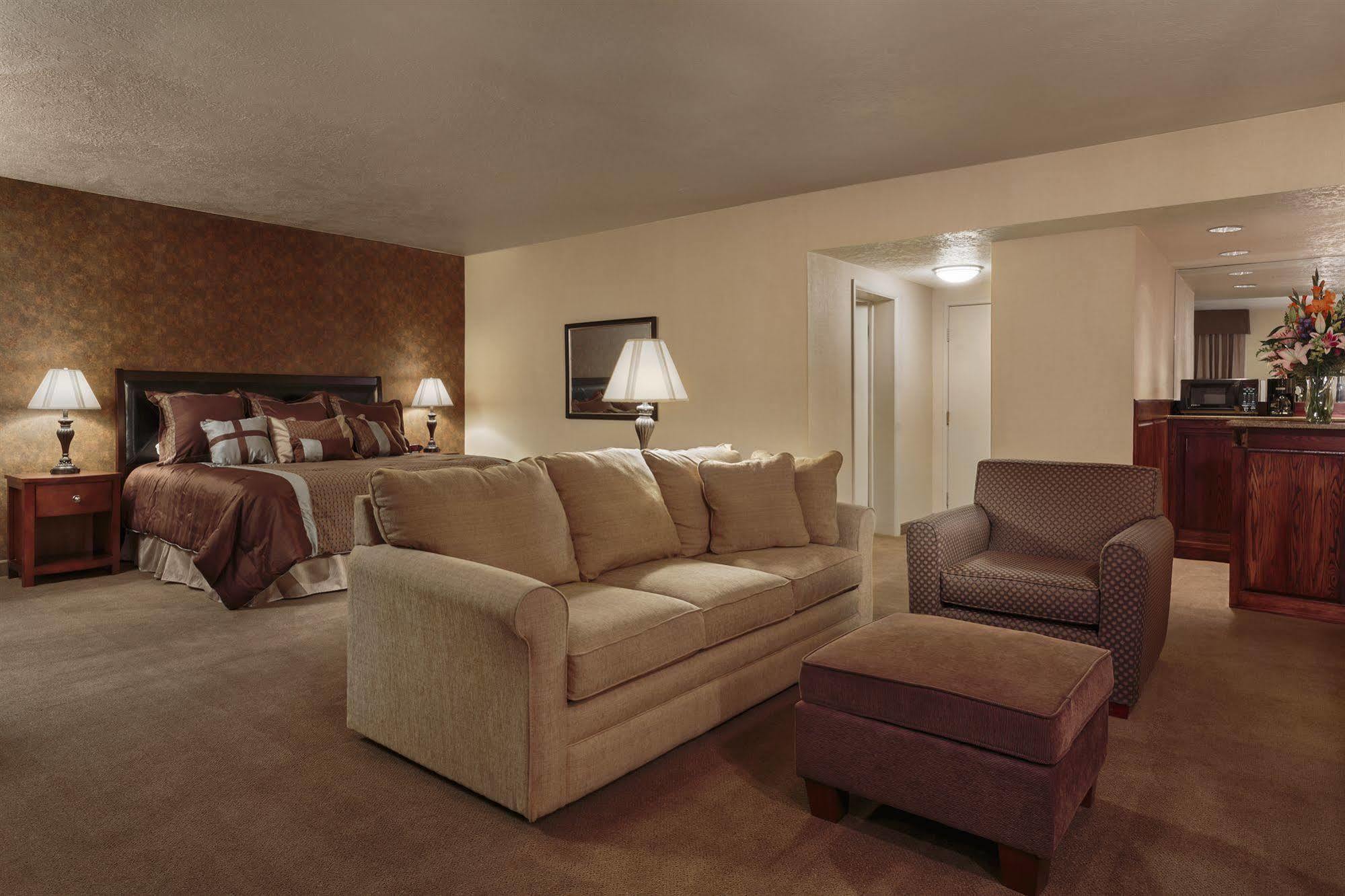 High Desert Inn Elko Ngoại thất bức ảnh